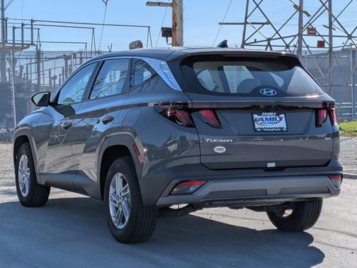 2025 Hyundai TUCSON SE