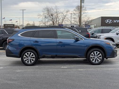 2022 Subaru Outback Premium