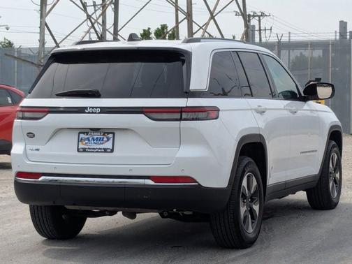 2023 Jeep Grand Cherokee 4xe 4DR 4WD