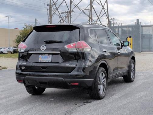 2016 Nissan Rogue SL