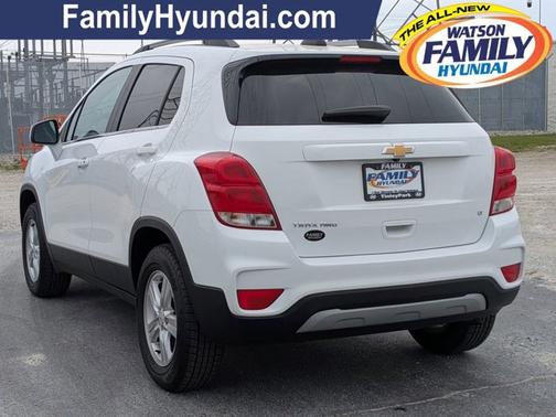 Summit White 2020 Chevrolet Trax LT