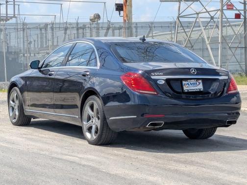 2015 Mercedes-Benz S-Class S 550