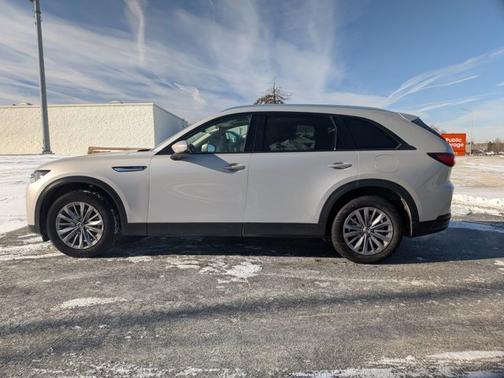 2025 Mazda CX-90 Preferred Package