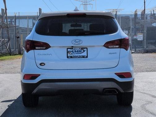 2017 Hyundai Santa Fe Sport 2.4L