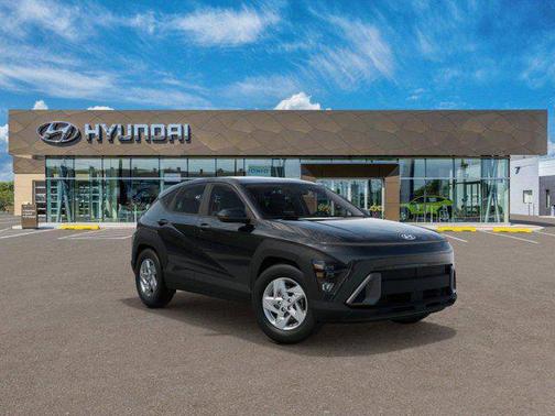 2025 Hyundai KONA SE