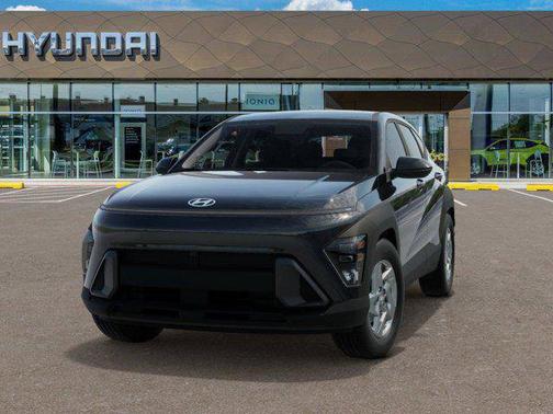 2025 Hyundai KONA SE