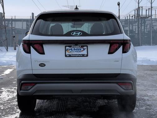 2025 Hyundai TUCSON SE
