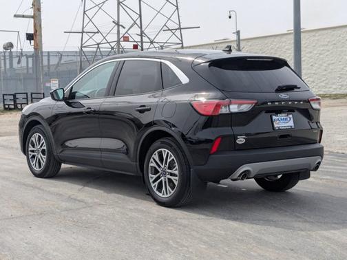 2022 Ford Escape SEL Hybrid