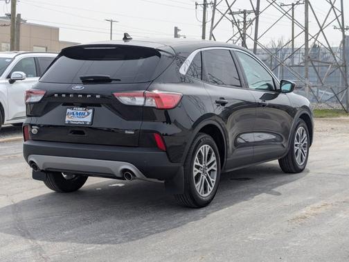 2022 Ford Escape SEL Hybrid