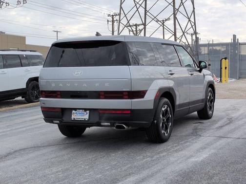 2025 Hyundai SANTA FE SE