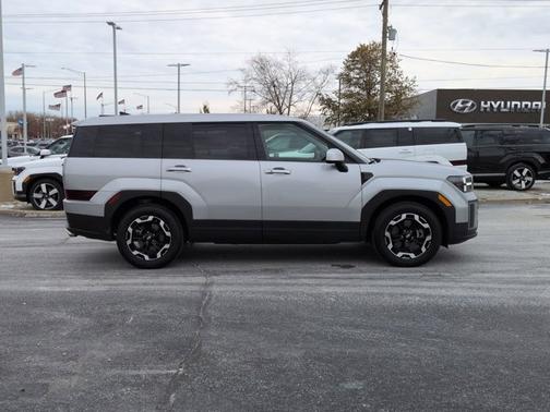 2025 Hyundai SANTA FE SE