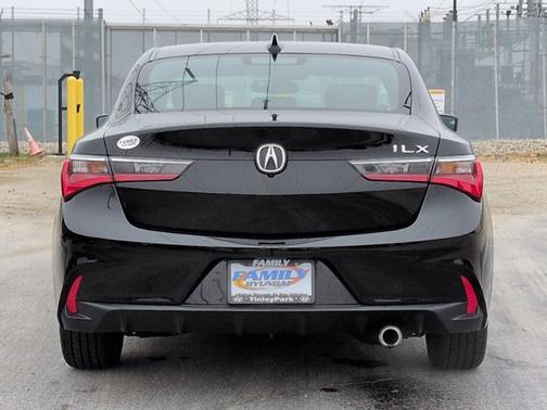 2019 Acura ILX w/Premium Pkg