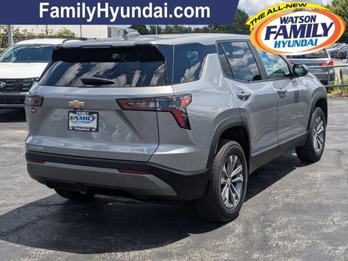 Sterling Gray Metallic 2026 Chevrolet Equinox FWD LT