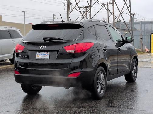 2015 Hyundai TUCSON SE