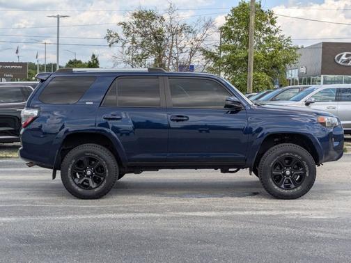 2019 Toyota 4Runner SR5