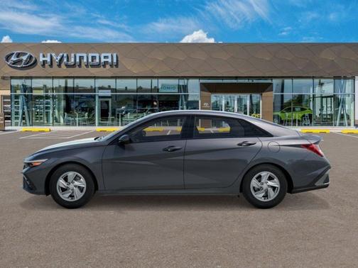 Ecotronic Gray 2026 Hyundai ELANTRA SE