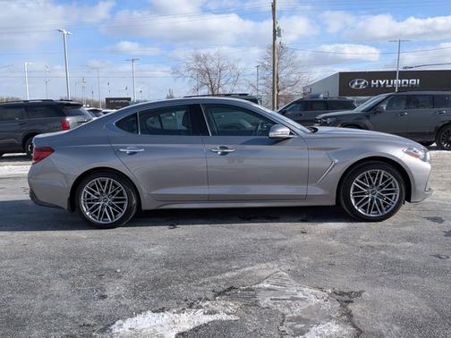 2021 Genesis G70 2.0T