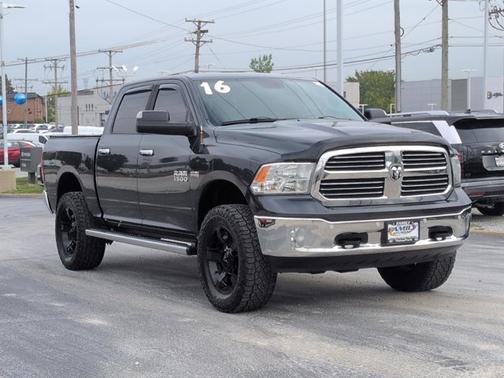 2016 RAM 1500 Big Horn