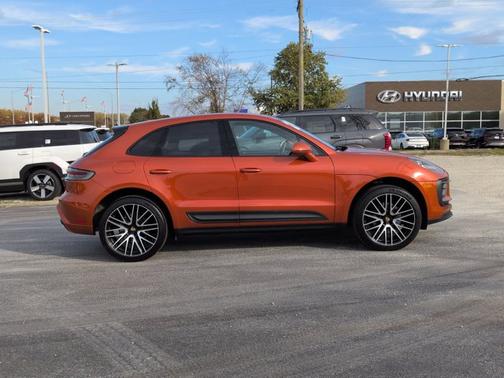 2024 Porsche Macan T