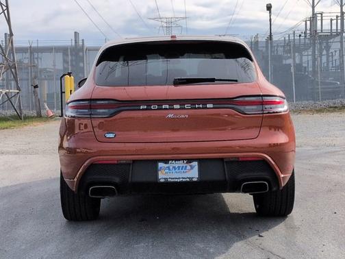 2024 Porsche Macan T