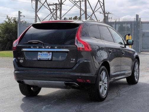 2016 Volvo XC60 T5 Premier