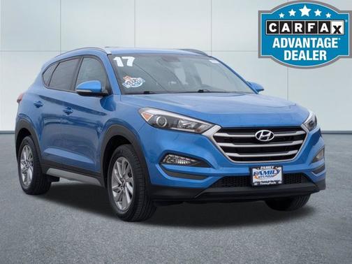 Caribbean Blue 2017 Hyundai TUCSON SE Plus