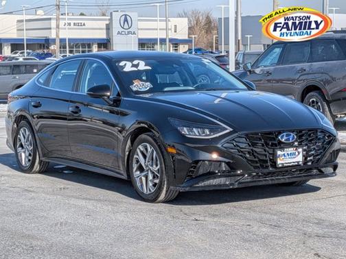 2022 Hyundai SONATA SEL