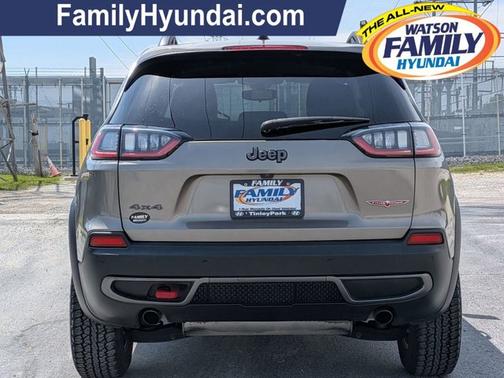 Light Brownstone Pearlcoat 2020 Jeep Cherokee Trailhawk