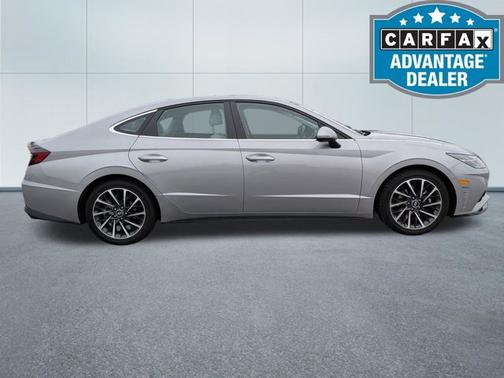 2023 Hyundai SONATA Limited