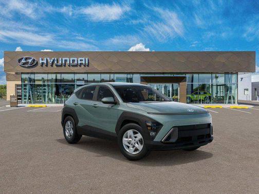 2025 Hyundai KONA SE