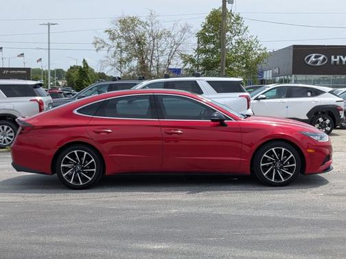 2020 Hyundai SONATA SEL Plus
