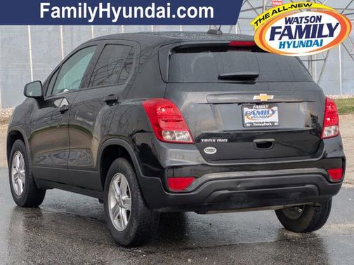 Mosaic Black Metallic 2021 Chevrolet Trax LS
