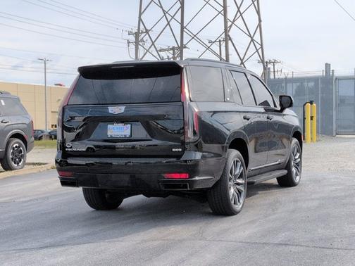 2022 Cadillac Escalade Sport