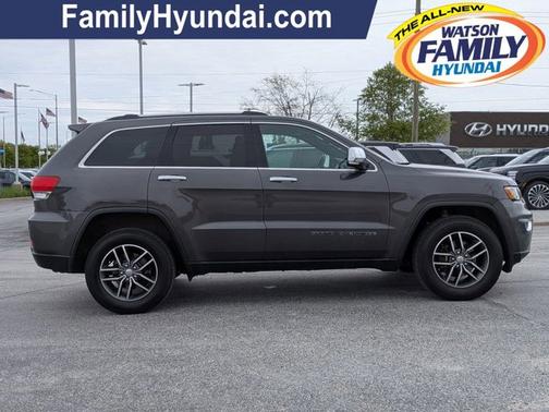 Granite Crystal Metallic Clearcoat 2018 Jeep Grand Cherokee Limited