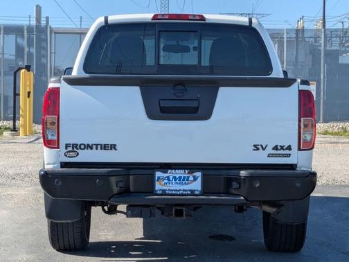 2019 Nissan Frontier SV