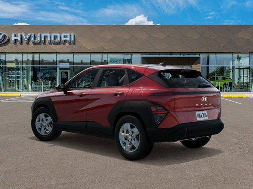 2025 Hyundai KONA SE