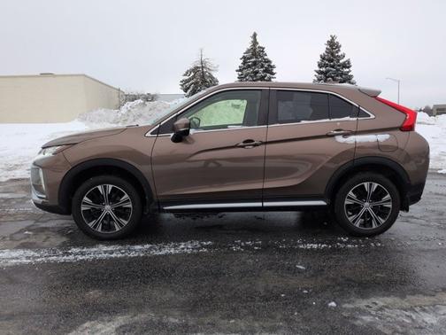 2019 Mitsubishi Eclipse Cross SE