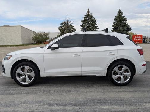 2021 Audi Q5 Premium Plus