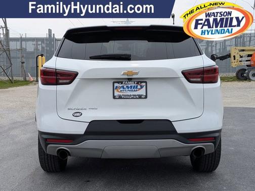 Summit White 2025 Chevrolet Blazer LT