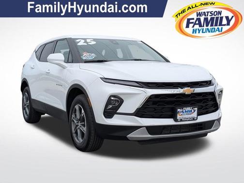 Summit White 2025 Chevrolet Blazer LT