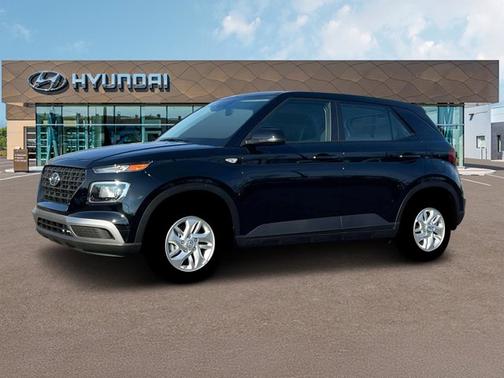 2025 Hyundai VENUE SE