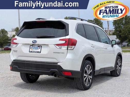 Crystal White Pearl 2020 Subaru Forester Limited