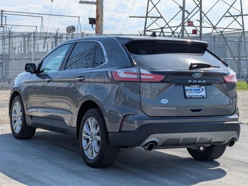 2023 Ford Edge Titanium