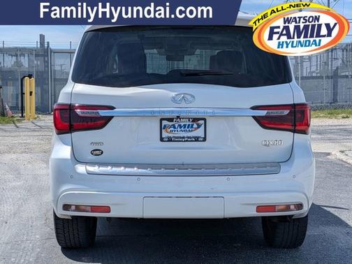 Moonstone White 2020 INFINITI QX80 LUXE