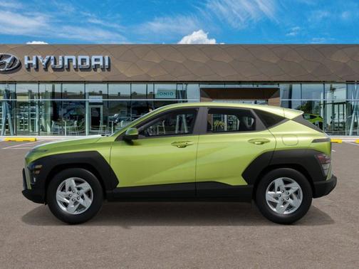 2025 Hyundai KONA SE