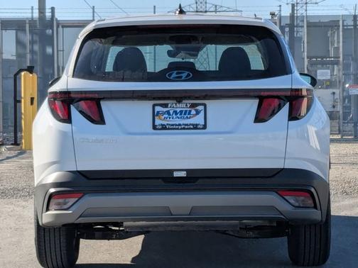 2025 Hyundai TUCSON SE