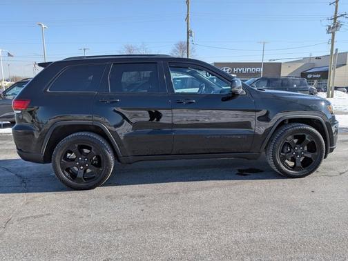 2019 Jeep Grand Cherokee Upland