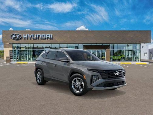 Hampton Gray 2026 Hyundai TUCSON SE