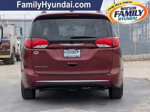 Velvet Red Pearlcoat 2017 Chrysler Pacifica Touring-L