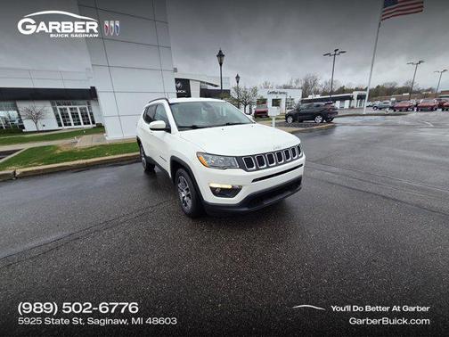 White Clearcoat 2018 Jeep Compass Latitude